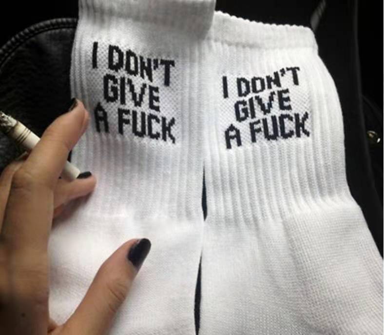 Bold Letter Cotton Crew Socks – Trendy Streetwear Style