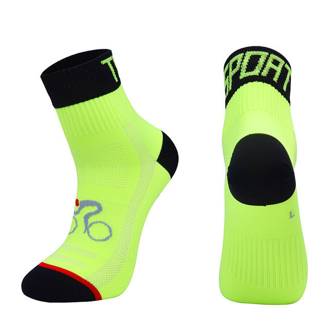 Breathable Cycling & Basketball Socks for Men & Women – Outdoor Sports Crew Socks