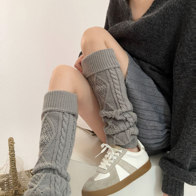 Heart & Rhombus Twist Thigh High Socks for Girls – Flanged Bunching Design
