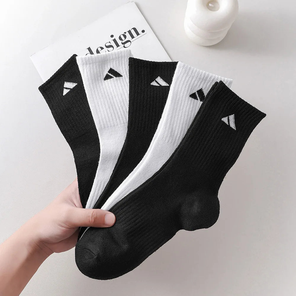 Unisex Black & White Ankle Socks (5 or 10 Pairs) – Soft, Breathable, Lightweight Cotton Socks for Sports, Casual & Business