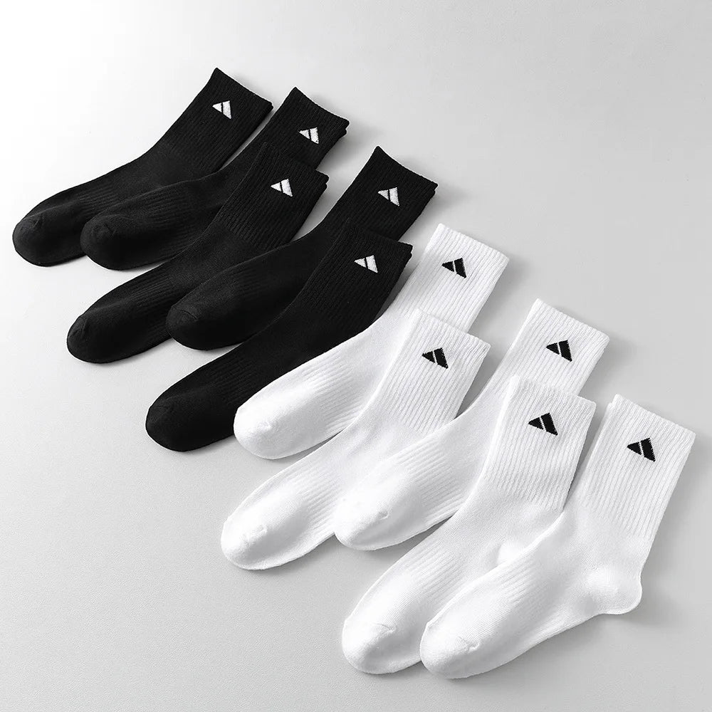Unisex Black & White Ankle Socks (5 or 10 Pairs) – Soft, Breathable, Lightweight Cotton Socks for Sports, Casual & Business